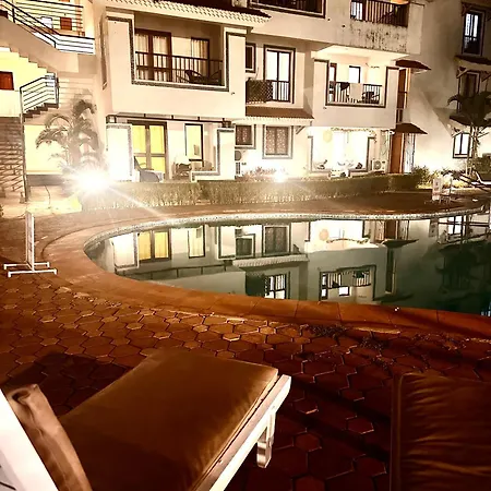 Riviera Hermitage Arpora Exterior photo