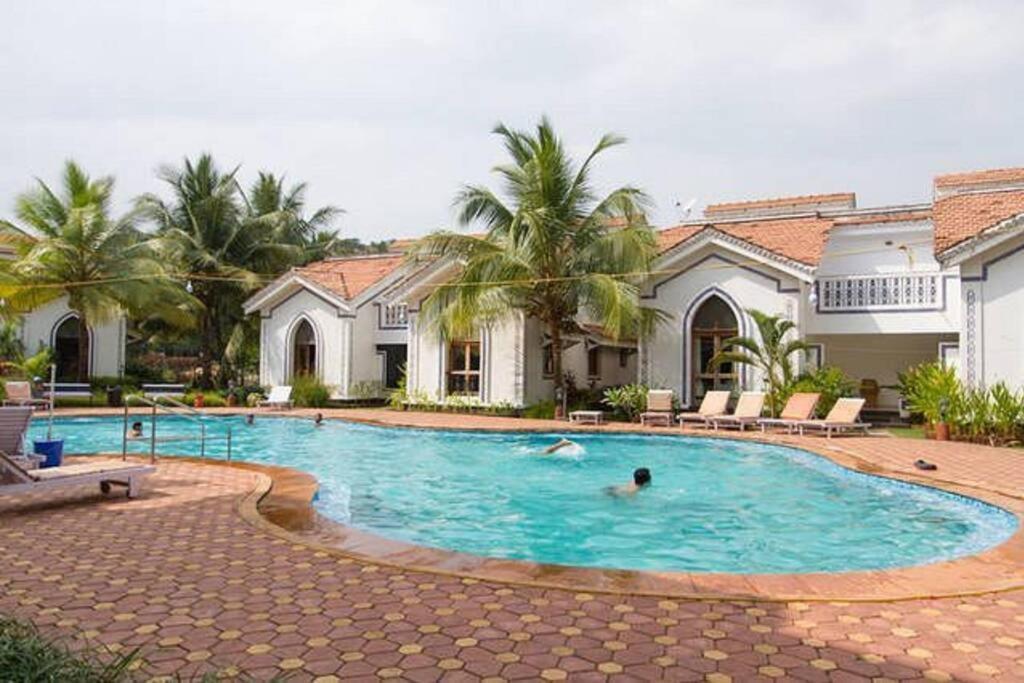 Riviera Hermitage *