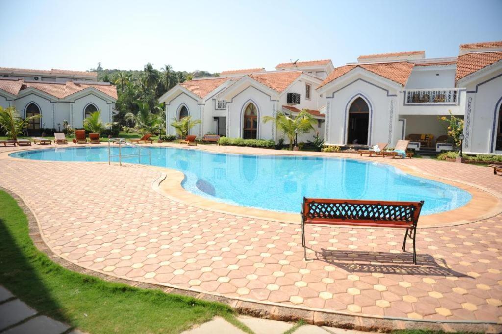 Riviera Hermitage Arpora